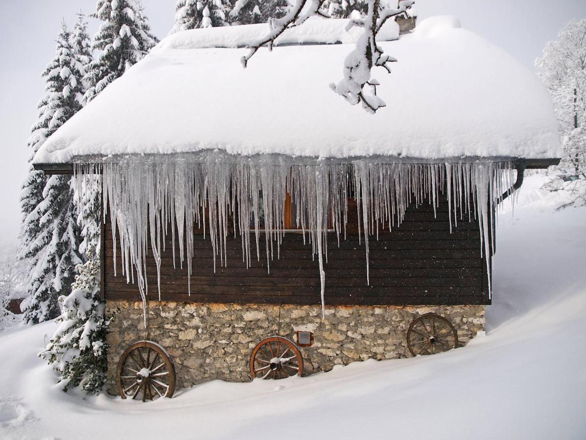 Chalet Chalet De La Vue Des Alpes By Interhome Exteriér fotografie